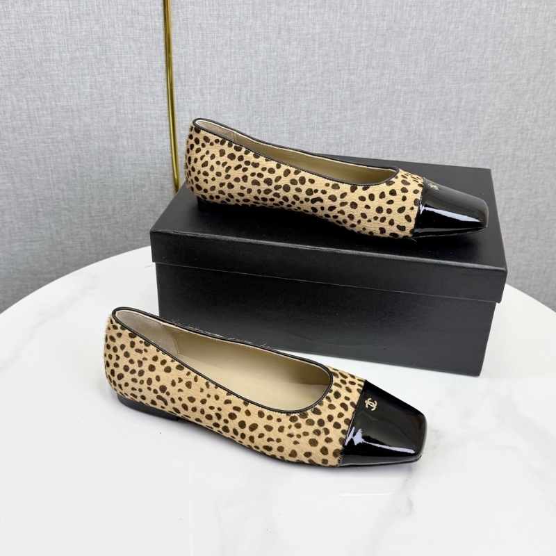 Ch**el flat shoes